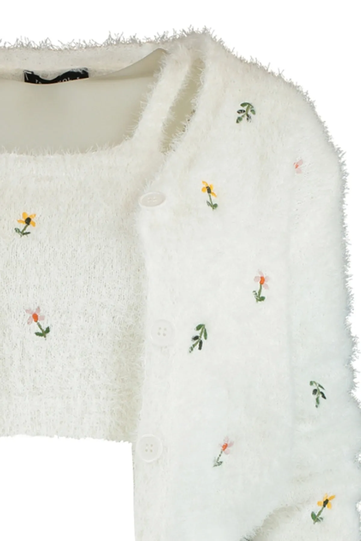 Trendyol Collection  Ecrufarbenes Strickset mit Pelz-/Bartseil-Bluse und Strickjacke TWOAW22HI0055