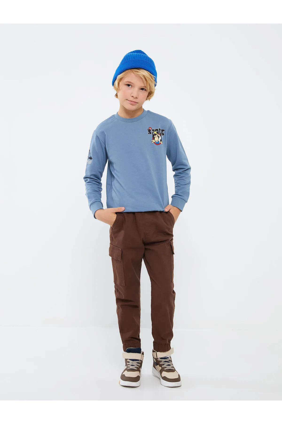 LC Waikiki  Langärmliges Jungen-Sweatshirt mit Nostalgie-Affen-Print und Rundhalsausschnitt