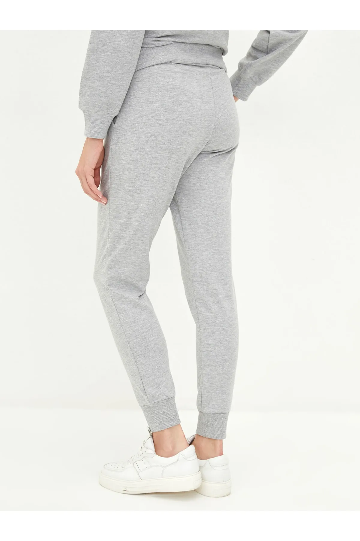 LC Waikiki  LCW – Gerade Umstands-Jogginghose mit Baucheinsätzen