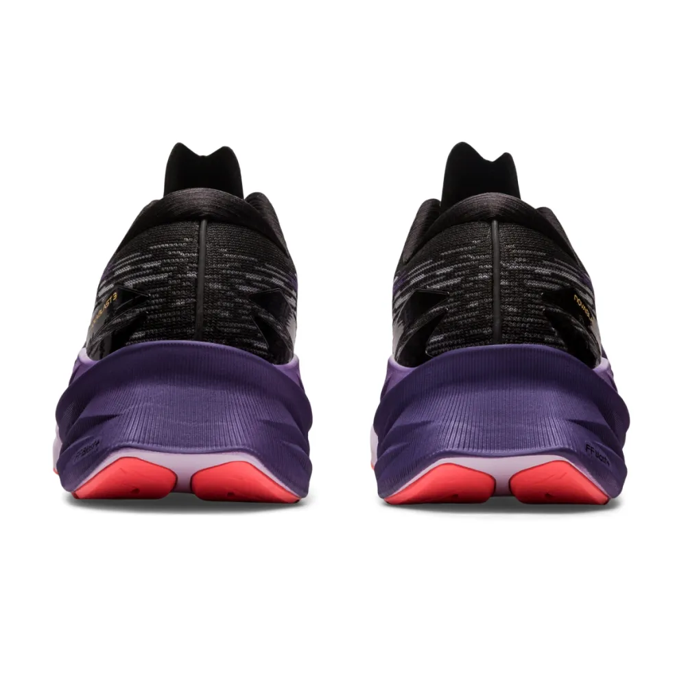 Asics Novablast 3 1012B288-003 / schwarz