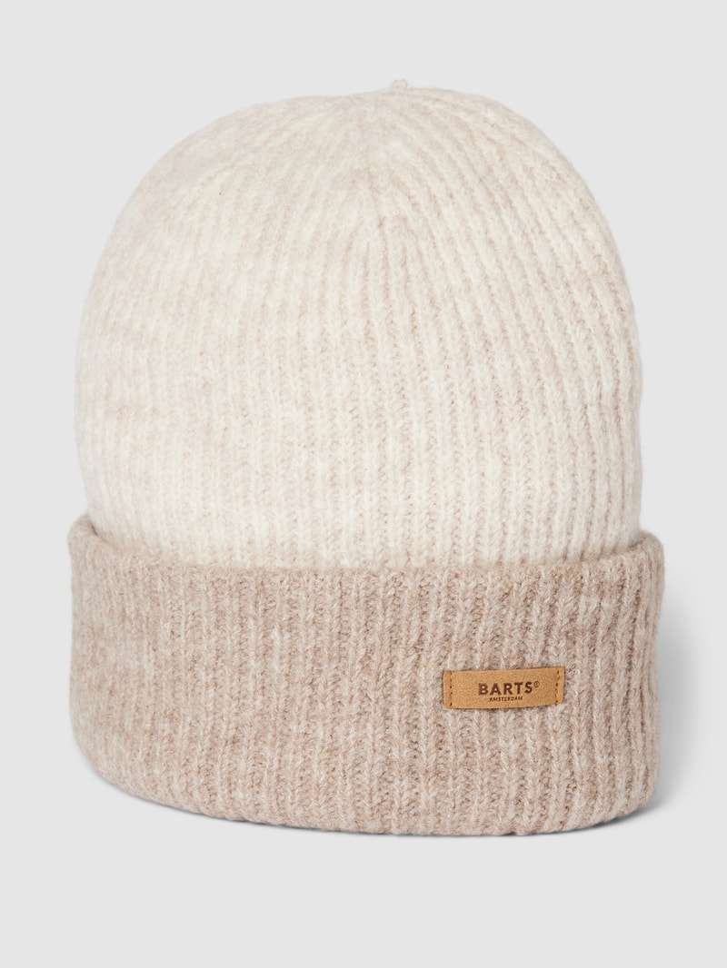 Beanie mit Label-Detail Modell 'Arlenas' in offwhite