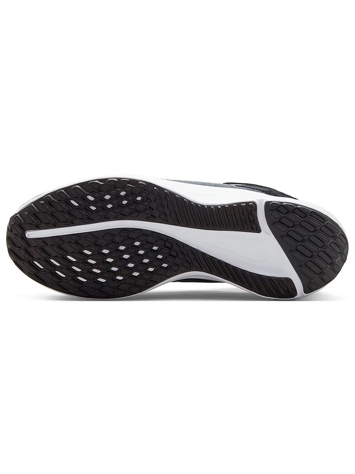 Nike Laufschuhe 