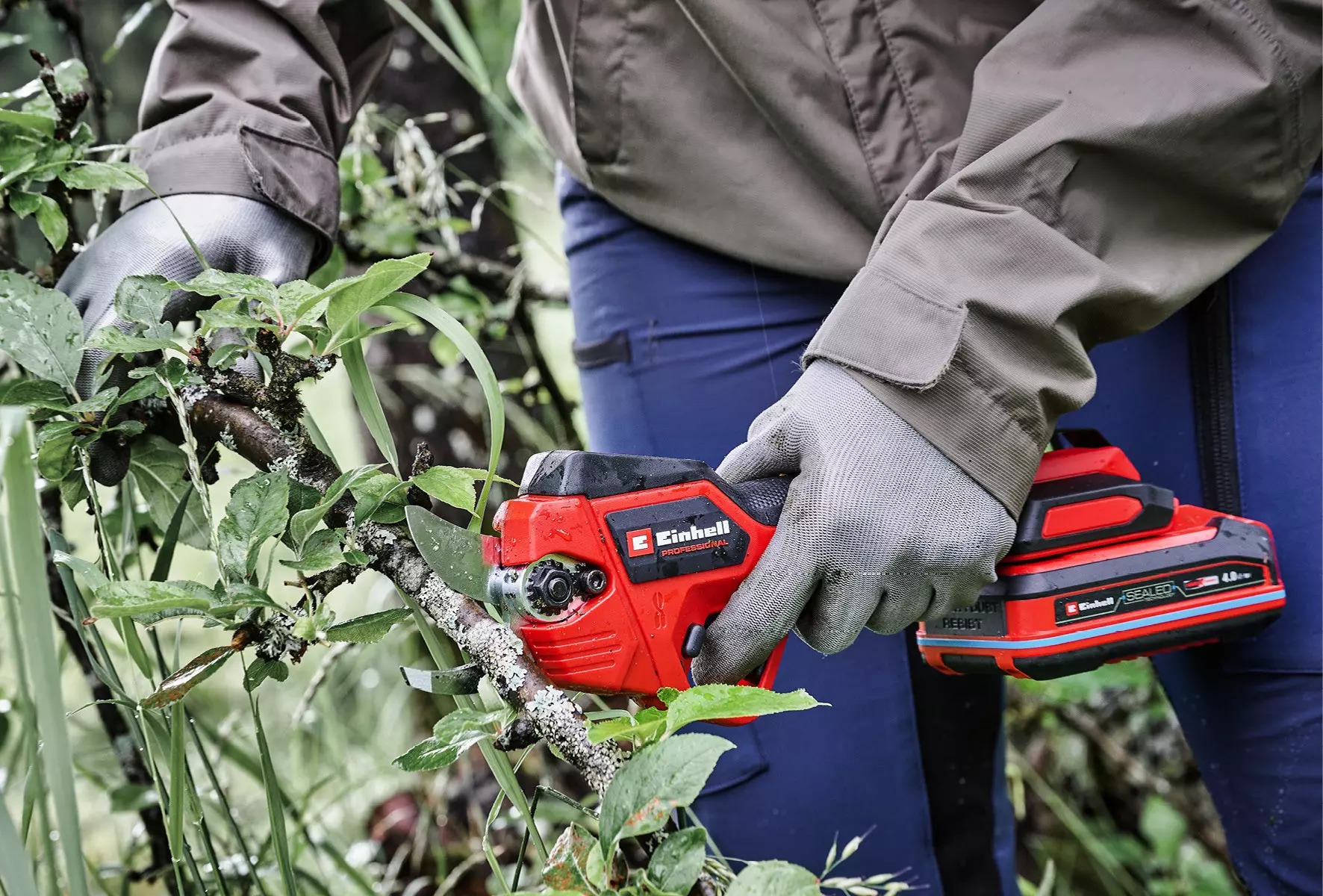 Einhell 3408320 GP-LS 18/28 Li BL Solo akkus metszőolló akkumulátor és töltő nélkül, dobozban
