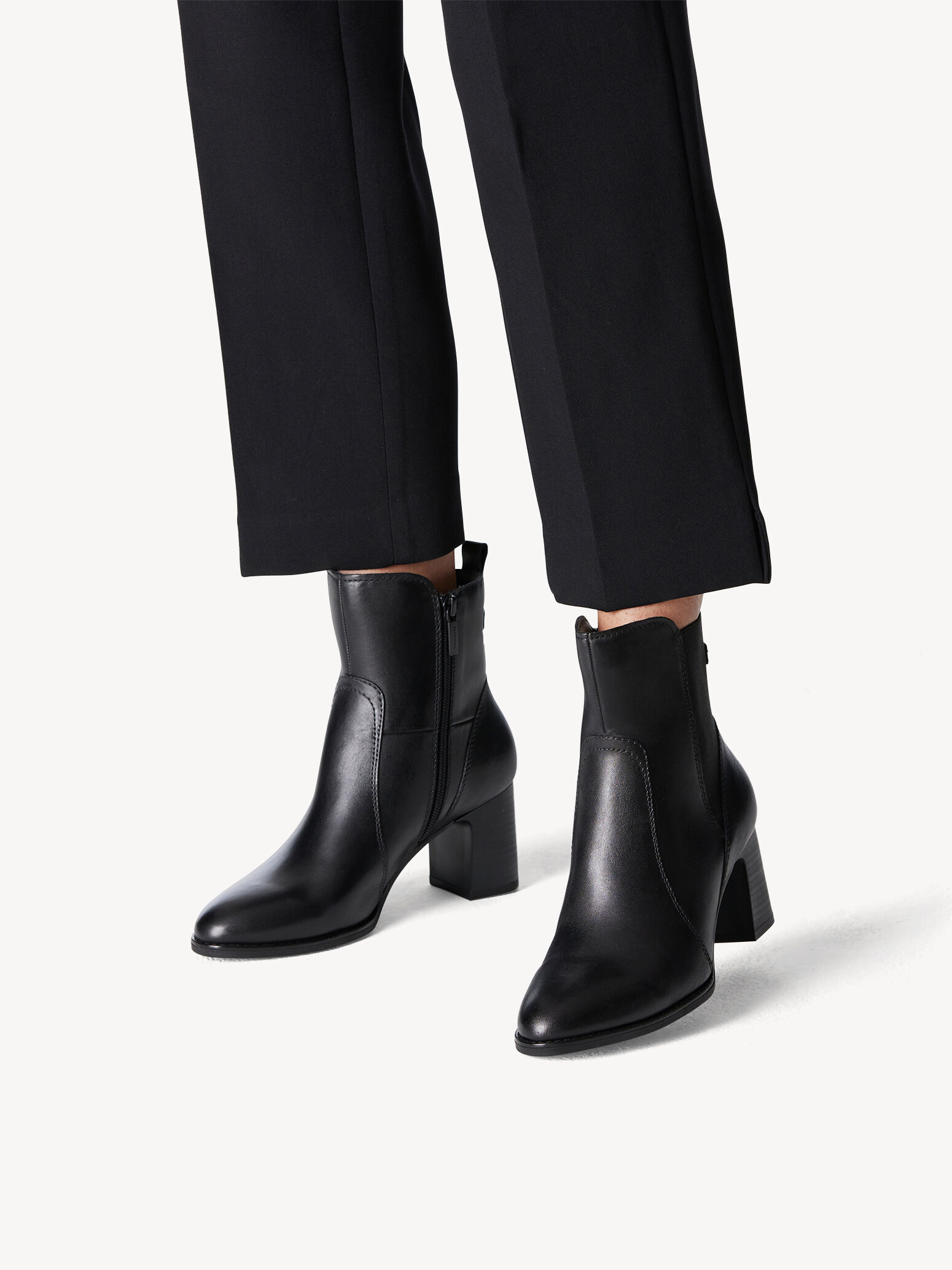 Bottine Chelsea en cuir - noir