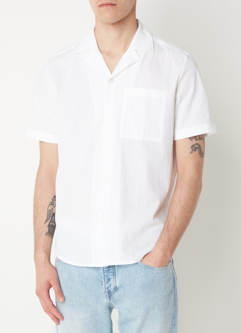 Camisa HUGO BOSS Ellino de corte regular com textura e bolso no peito.
