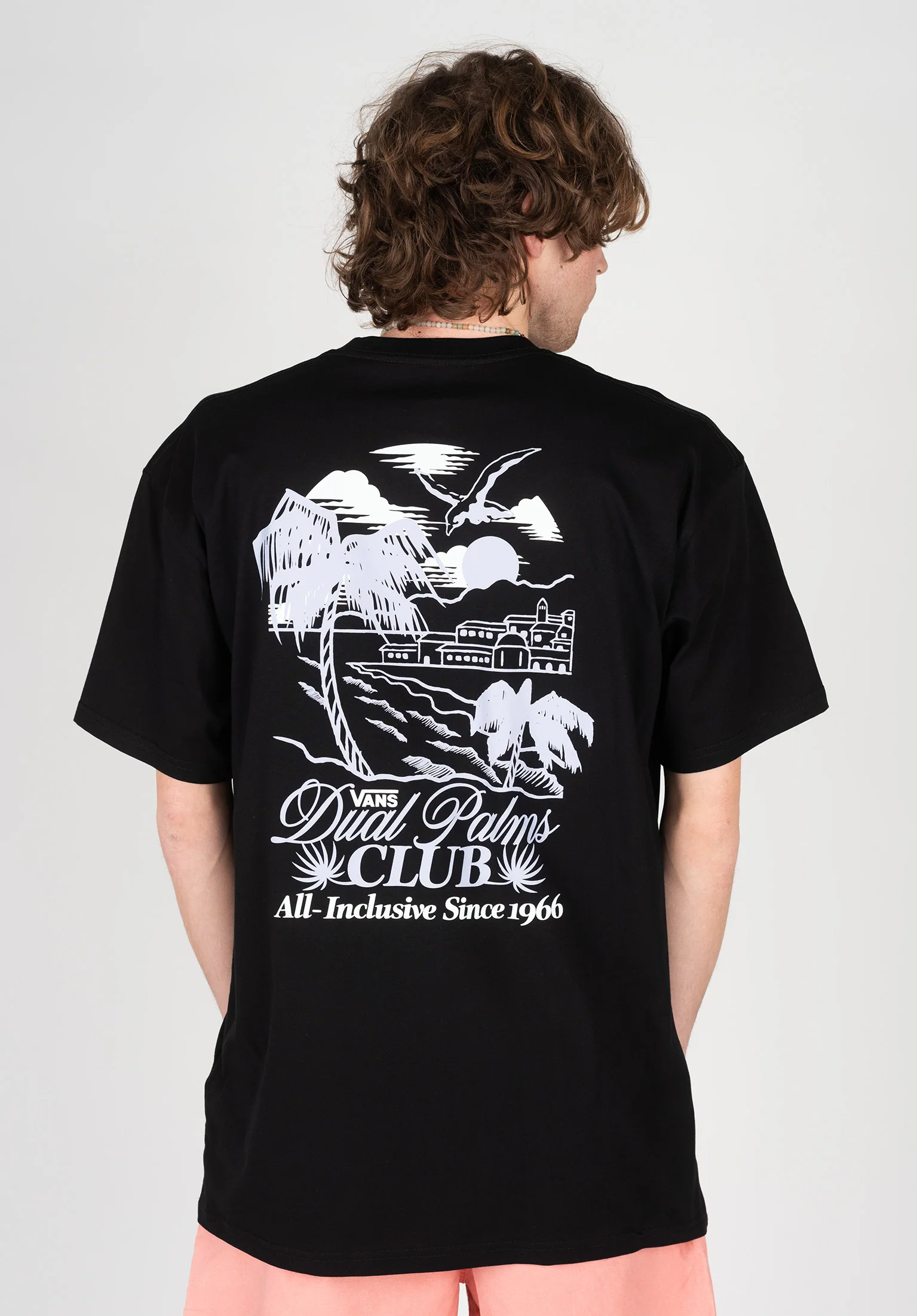 Dual Palms Club