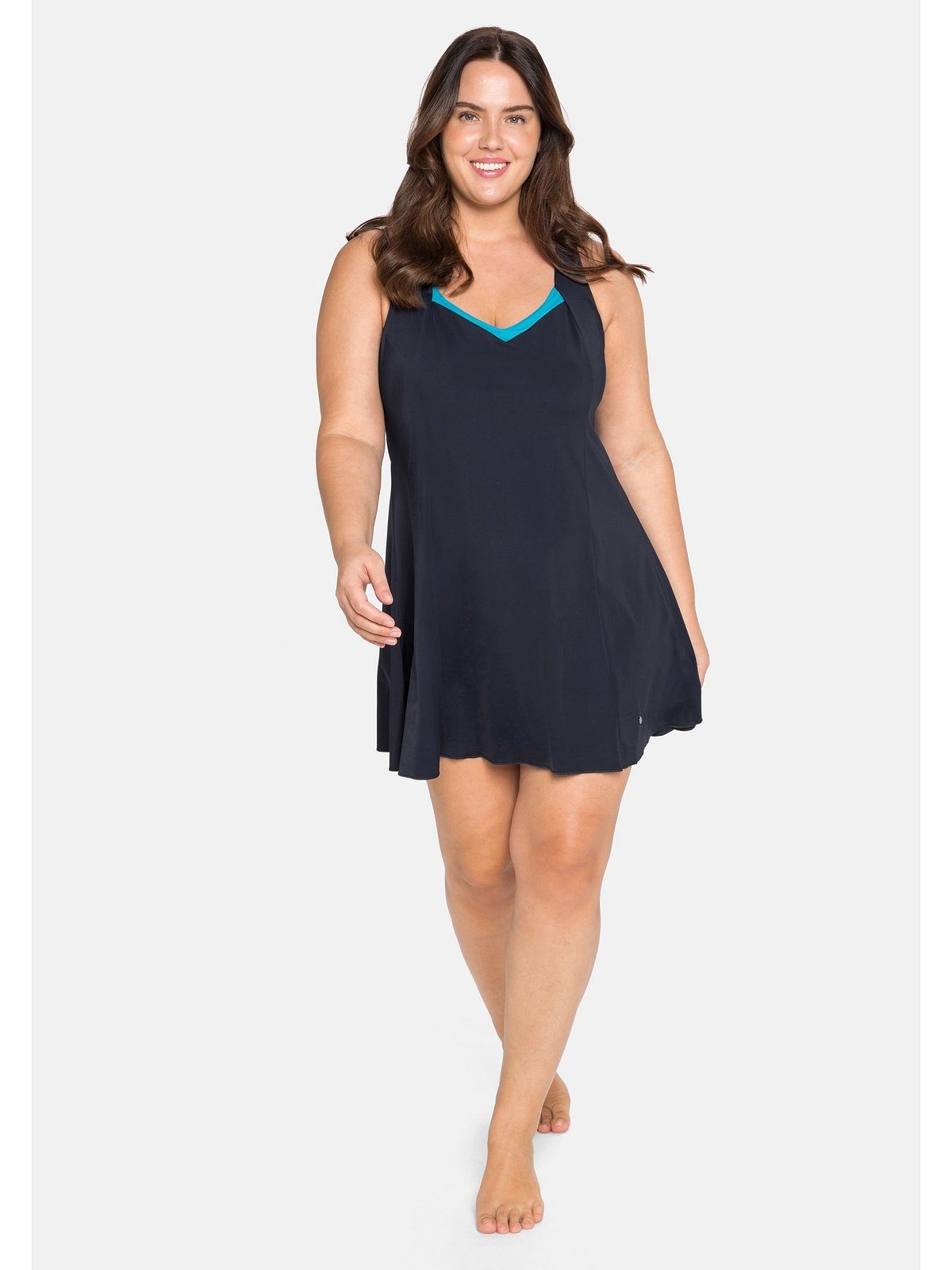 Sheego Badekleid Große Größen mit Softcups und blickdichtem Hosenteil