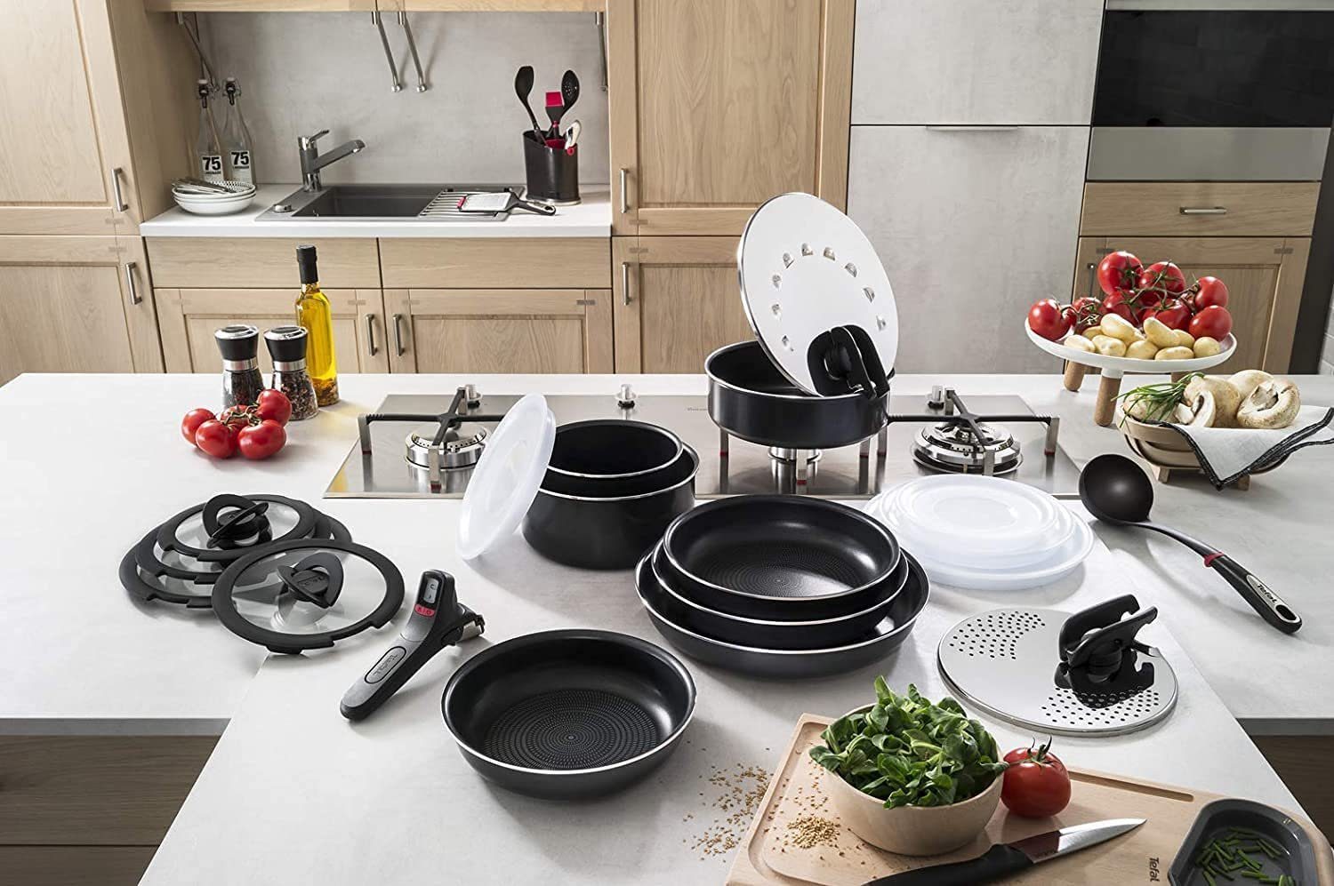 Tefal Topf-Set Ingenio L20488 Topfset 15 tlg, Griff abnehmbar, Töpfeset, Aluminium Guss (Pfanne, Bratpfannen Set, Pfannenset, Wok, Wokpfanne, Schmorpfanne, 15-tlg., Inkl. Spritzschutz, 2 Pfannenwender, 1 Abnehmbarer Griff, 1 Löffel), für alle Herdart