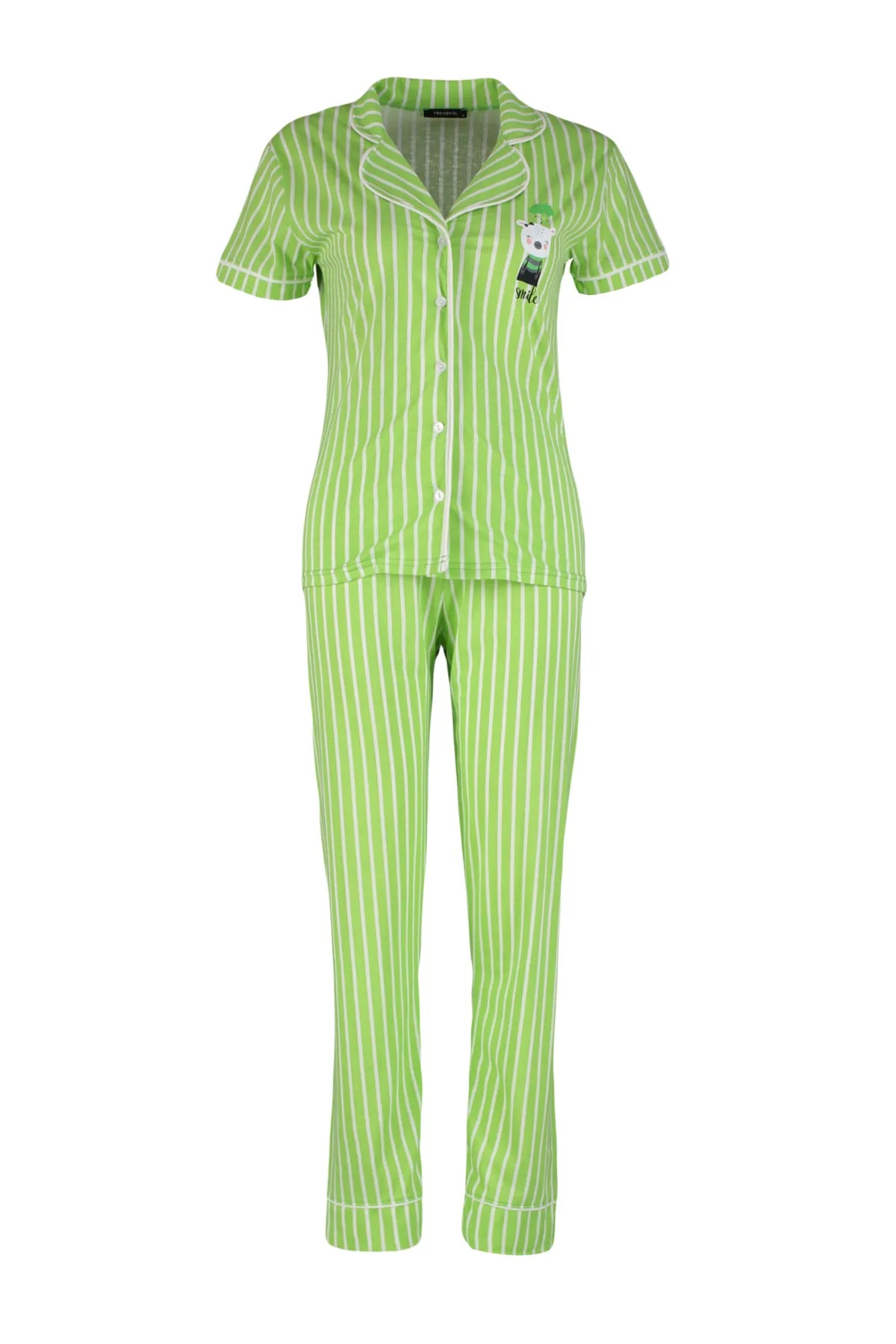 Trendyol Collection  Gestricktes Pyjama-Set mit Hemd und Hose aus grüner Baumwolle mit gestreiftem Tiermuster THMSS21PT0878