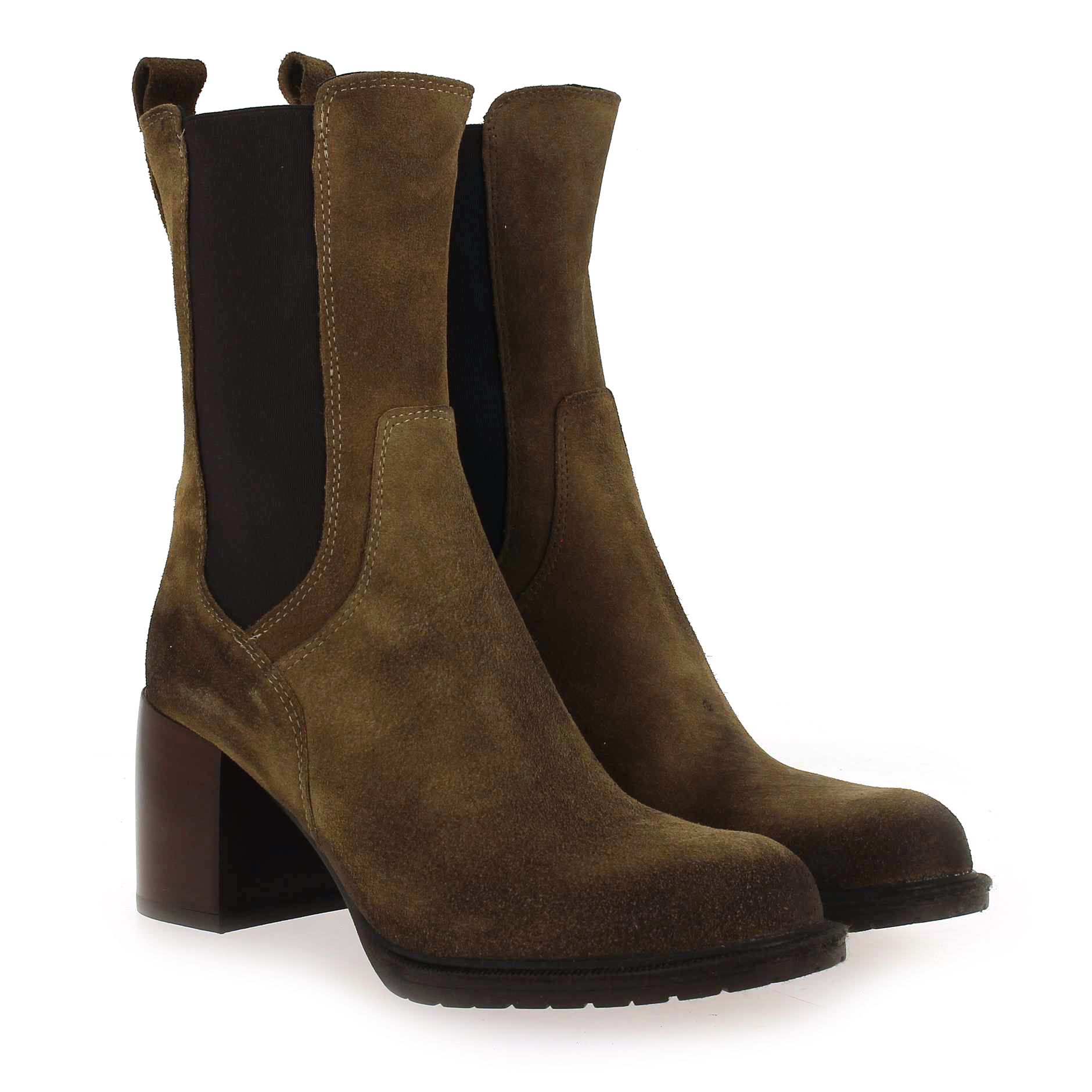 Emanuele Crasto   35003 - Taupe