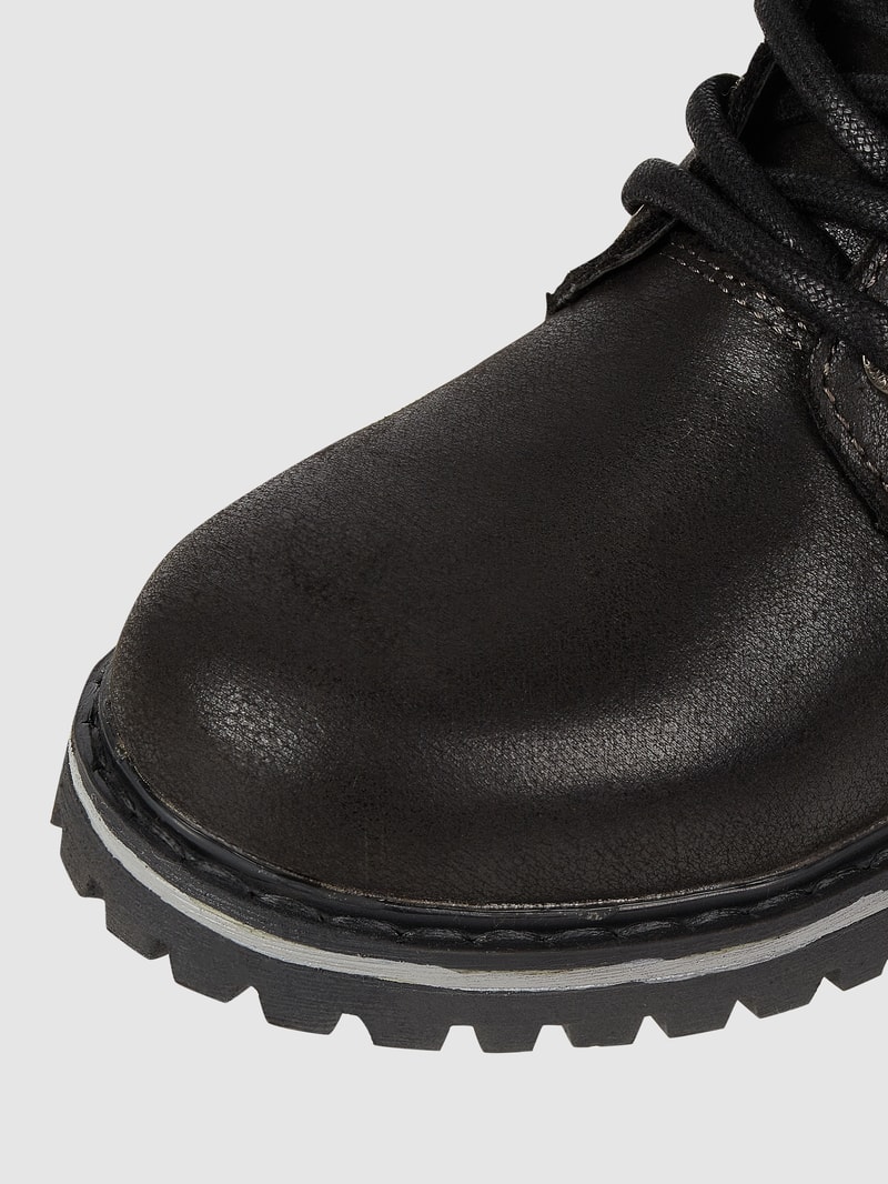 Boots in Leder-Optik in schwarz