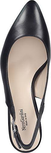 NeroGiardini Pumps