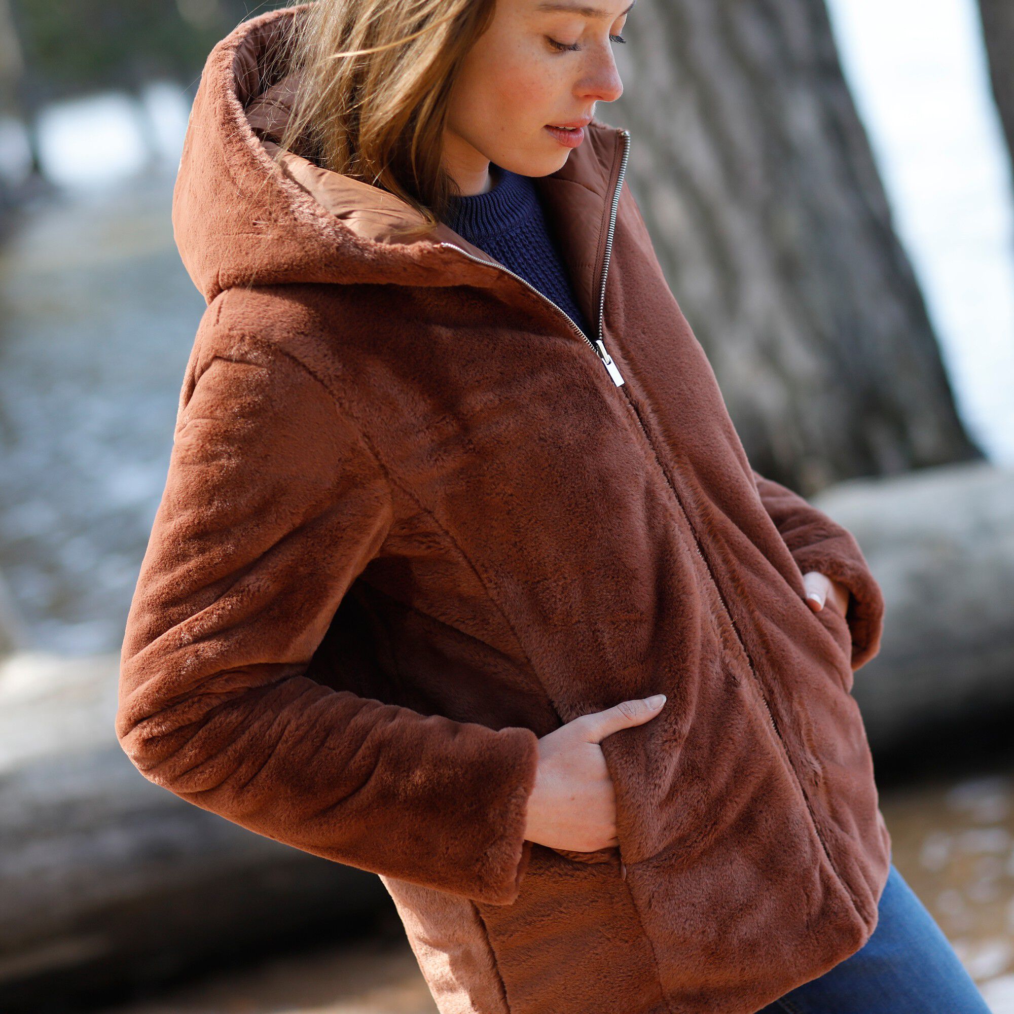 Veste fausse fourrure réversible en doudoune