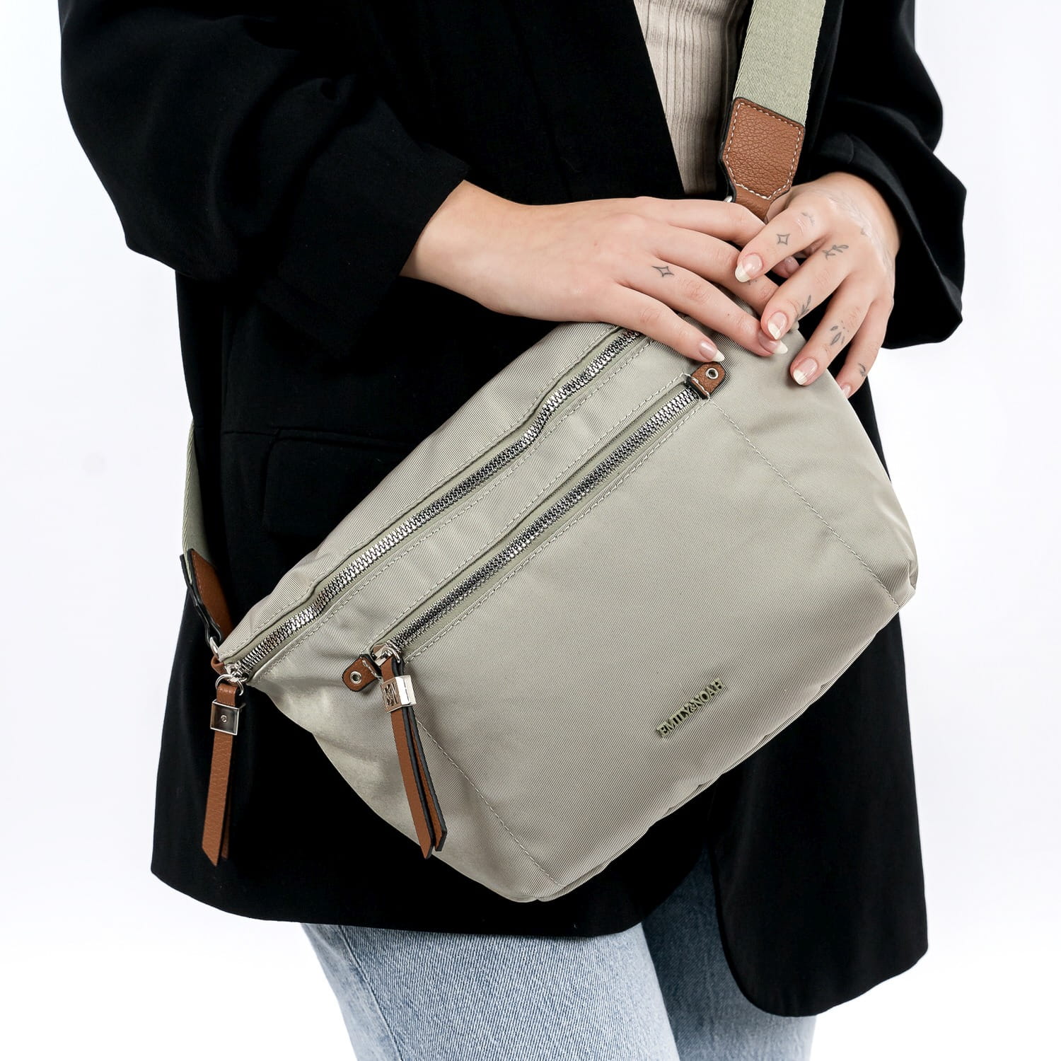 EMILY & NOAH E&N Esther Shoulder Bag