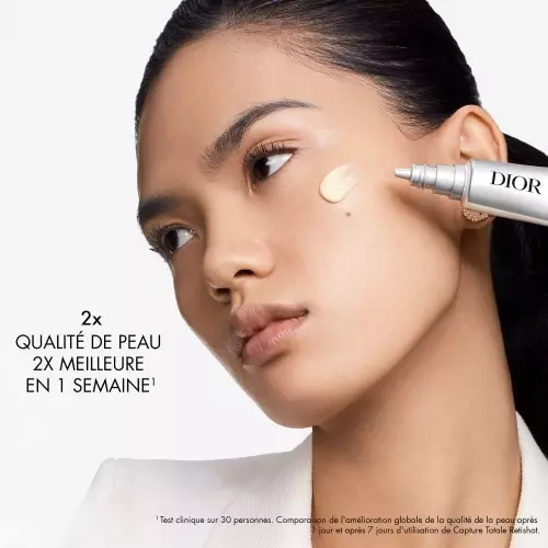 CAPTURE TOTALE RETISHOT Concentré nuit au rétinol - rénovateur de qualité de peau 20 ml