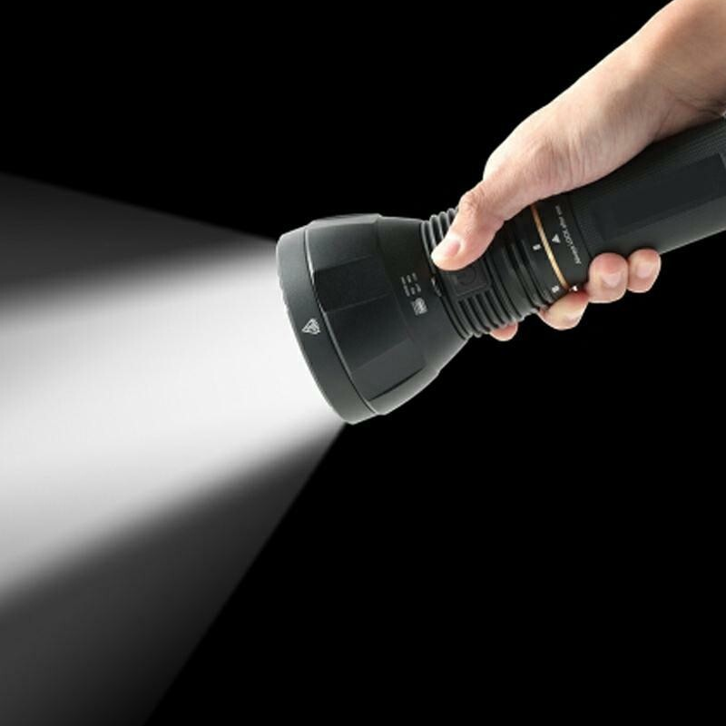 Mactronic Blitz K12 Taschenlampe
