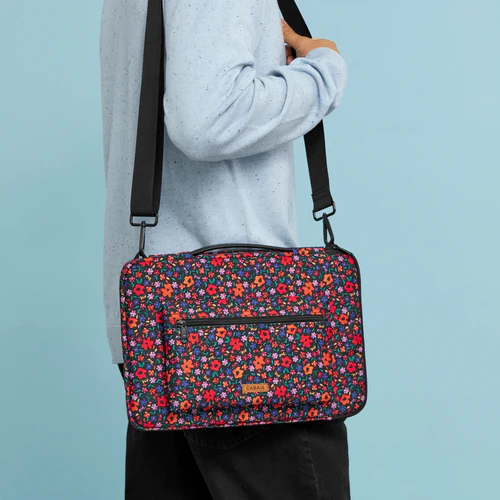Farewell Square 13/14 inch black laptop sleeve