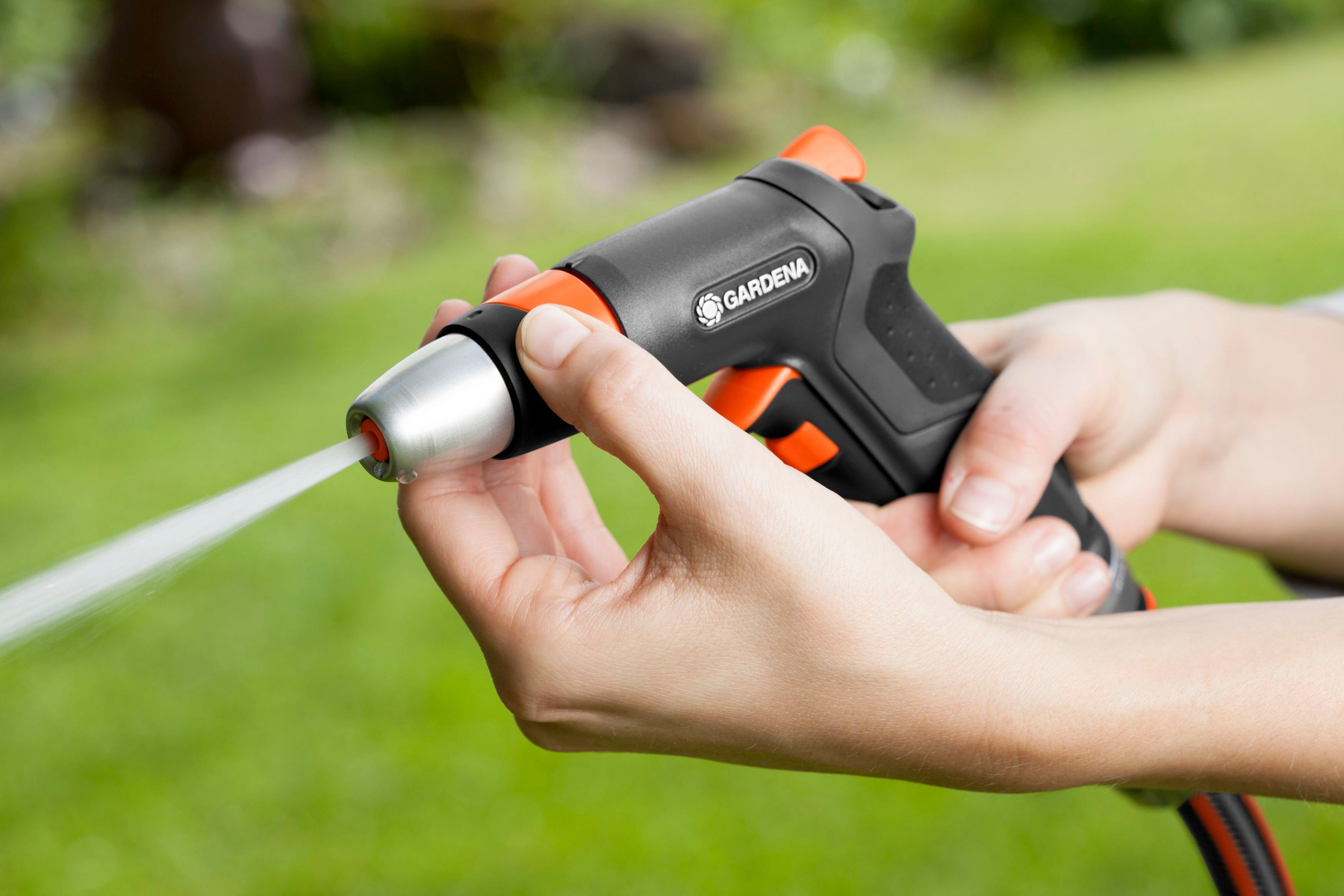 GARDENA Gartenspritze Premium, 18305-20, Wasserstrahl stufenlos einstellbar