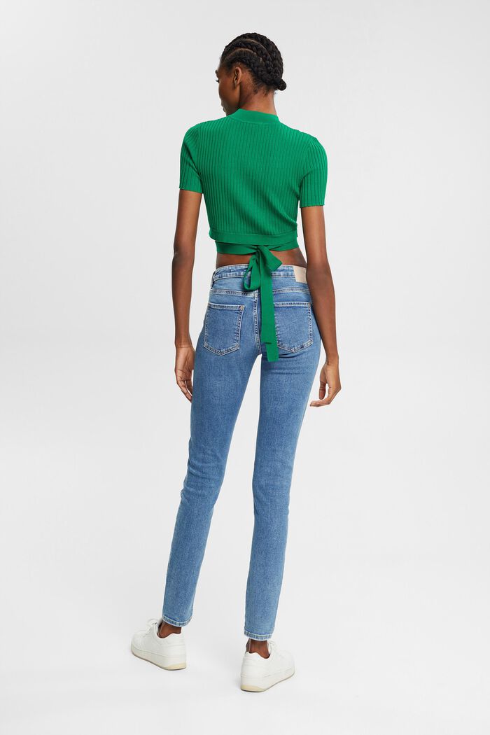 Schmale Jeans mit mittlerer Bundhöhe