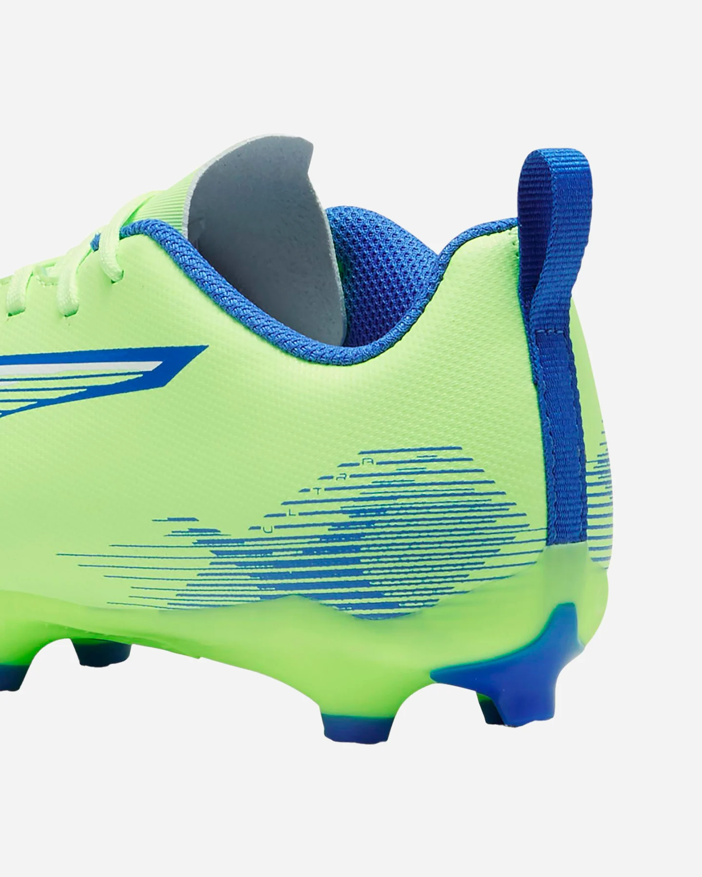 Buty piłkarskie Puma Ultra 5 Play Fg-ag Jr 107695-03