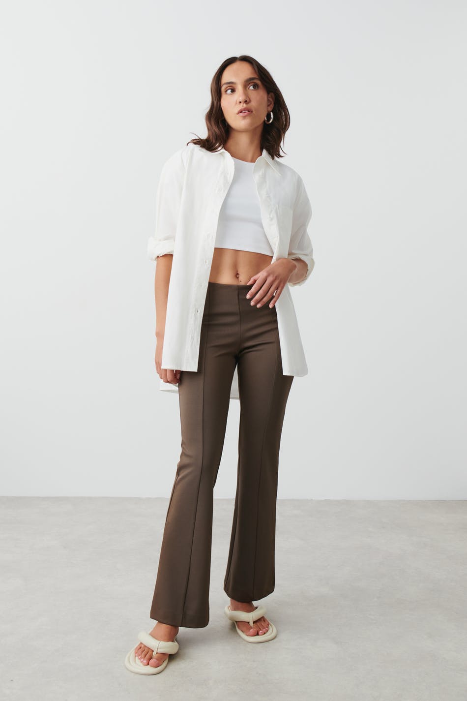 Low waist trousers