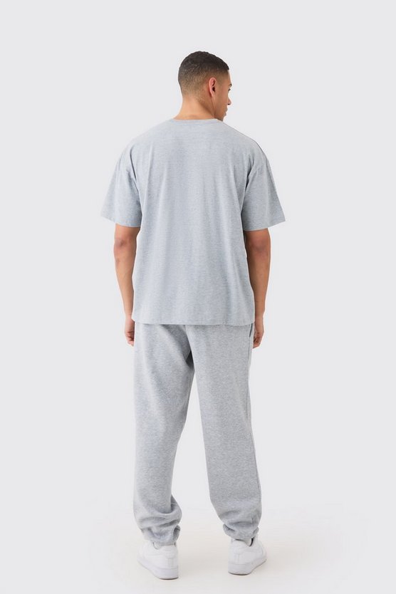 Man Oversize T-Shirt & Jogginghose
