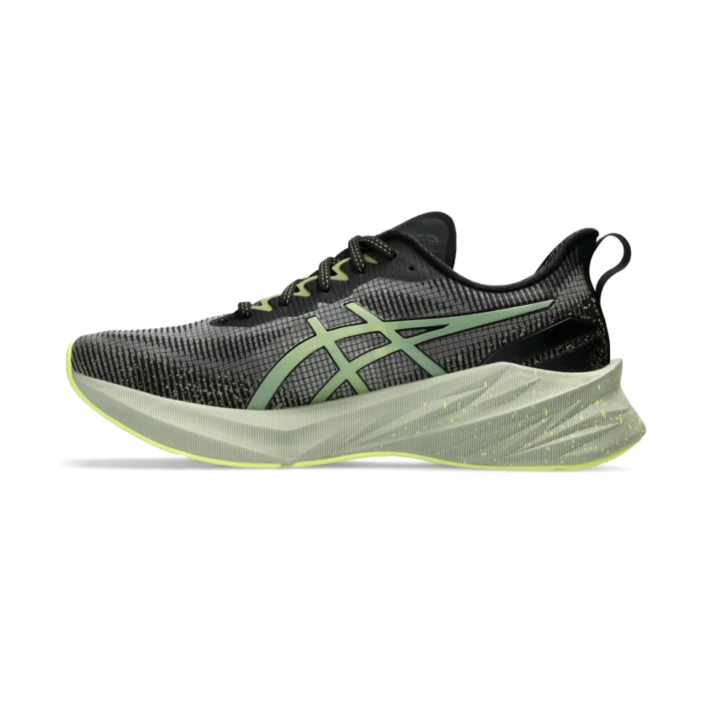 Asics Novablast 3 LE 1011B591-003 / grün
