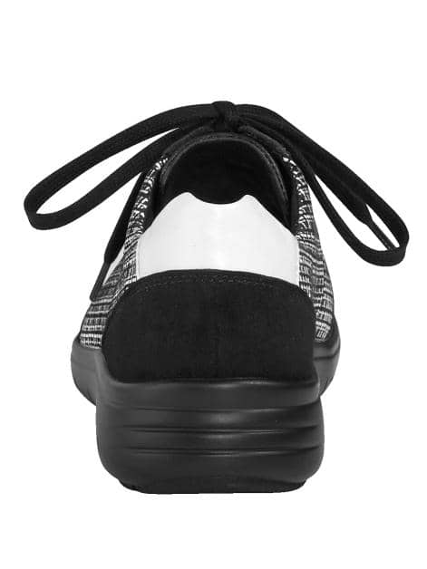 Schnürschuh mit Luftpolsterlaufsohle