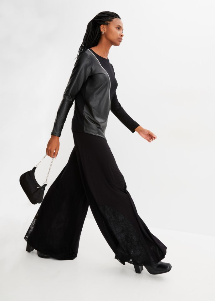 Asymmetrisches Langarmshirt mit Lederimitateinsatz