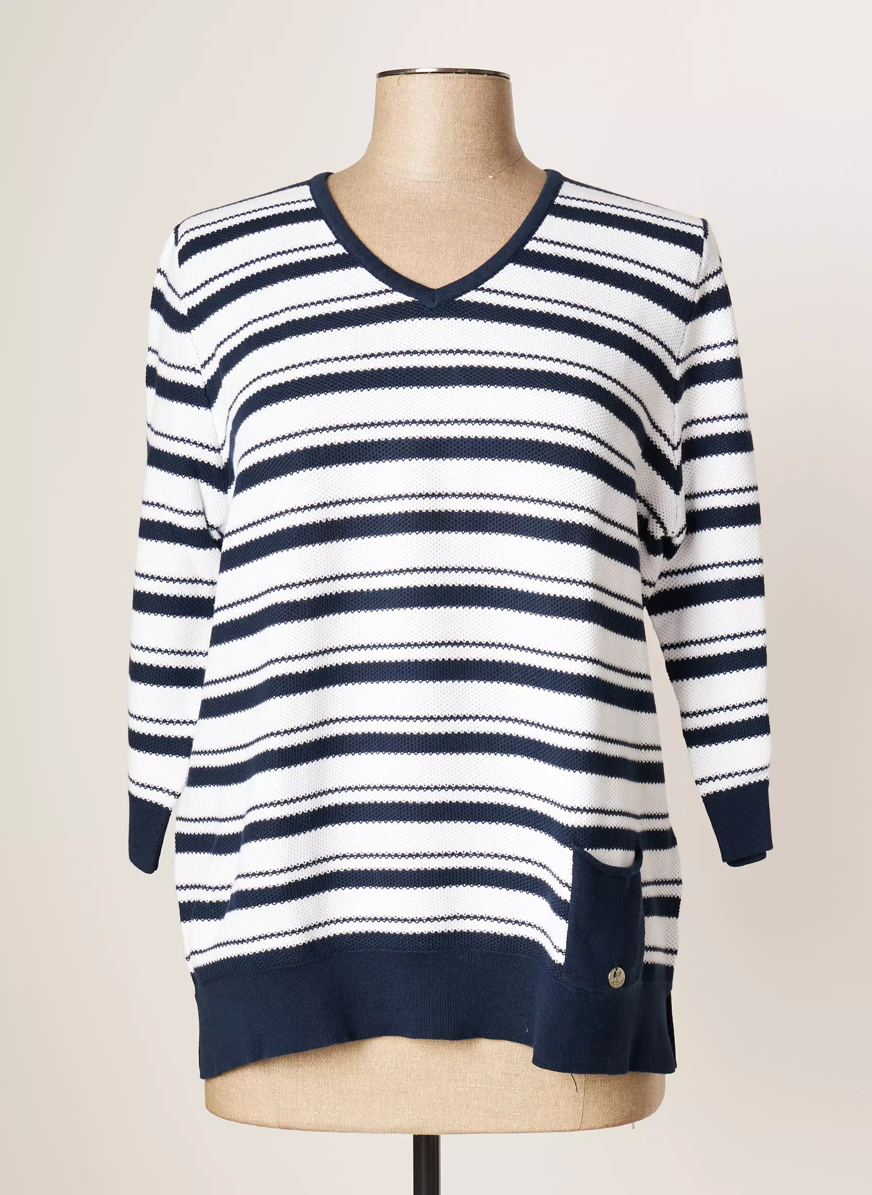 Joy Of Life Pulls Femme couleur blanc