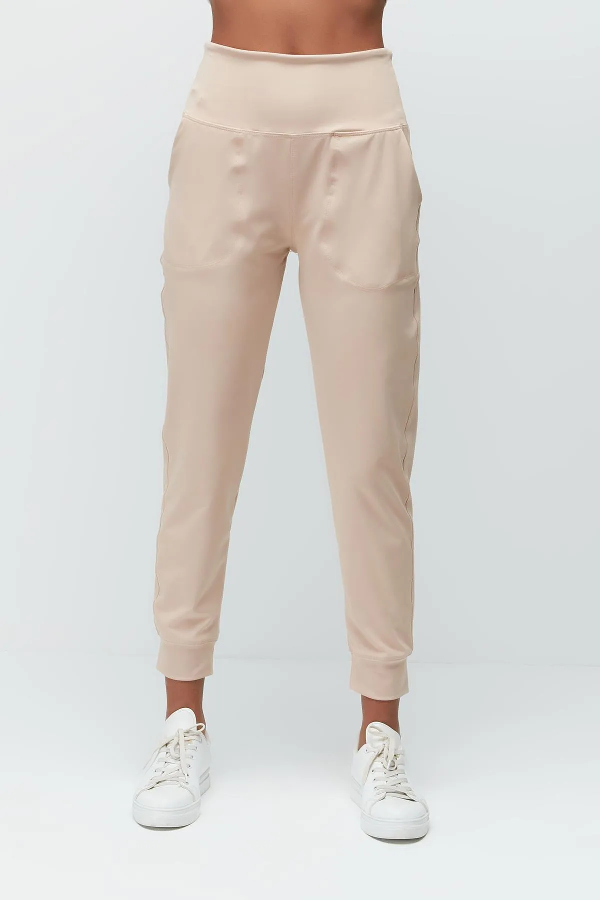 C&City  Jogginghose mit hoher Taille und Bündchen an den Beinen 811 Beige