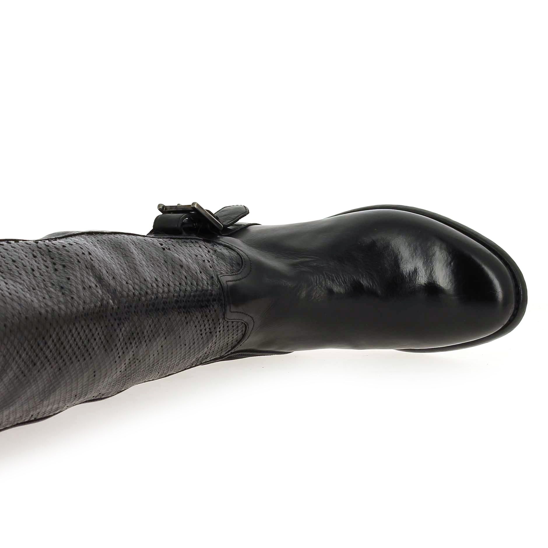 Lemargo  A136A - Noir