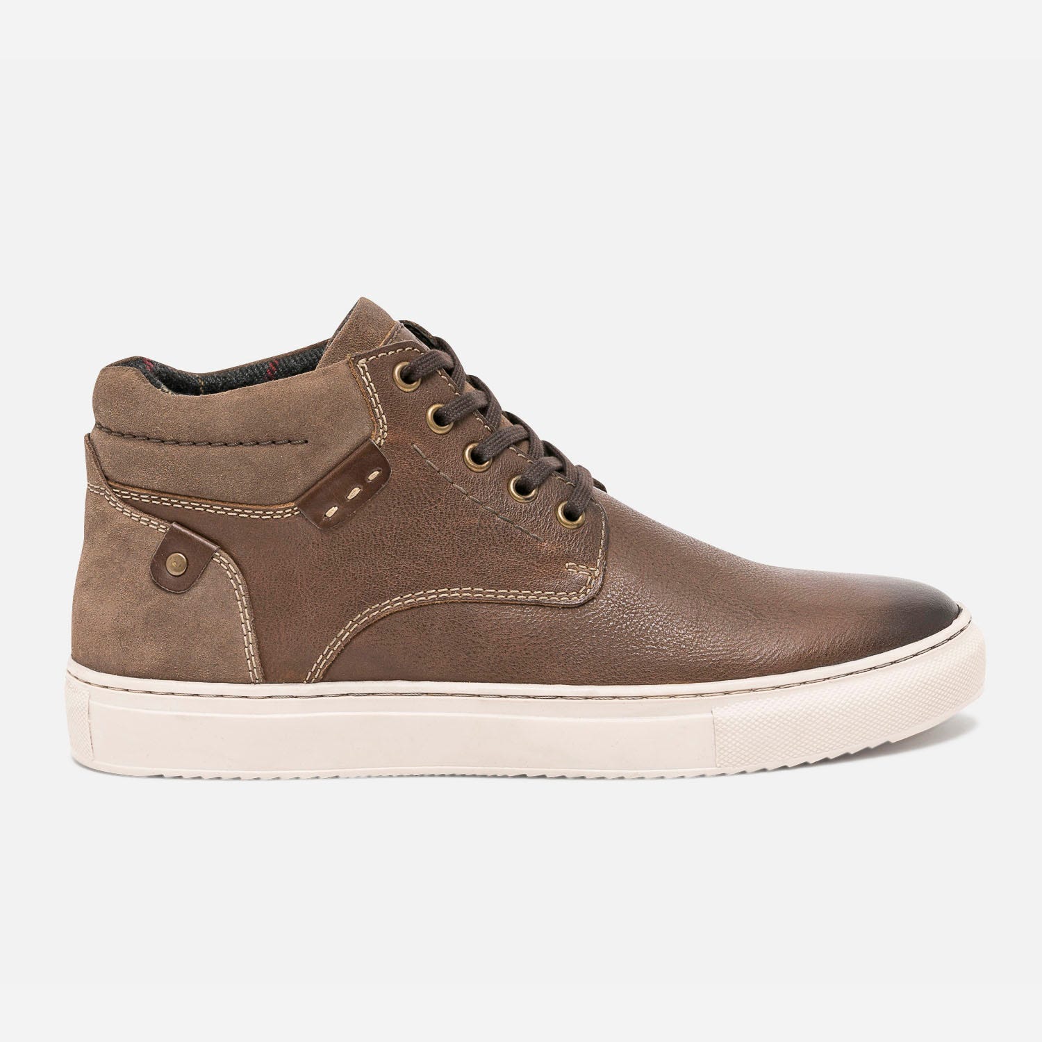 Basket marron en cuir doublure carreaux