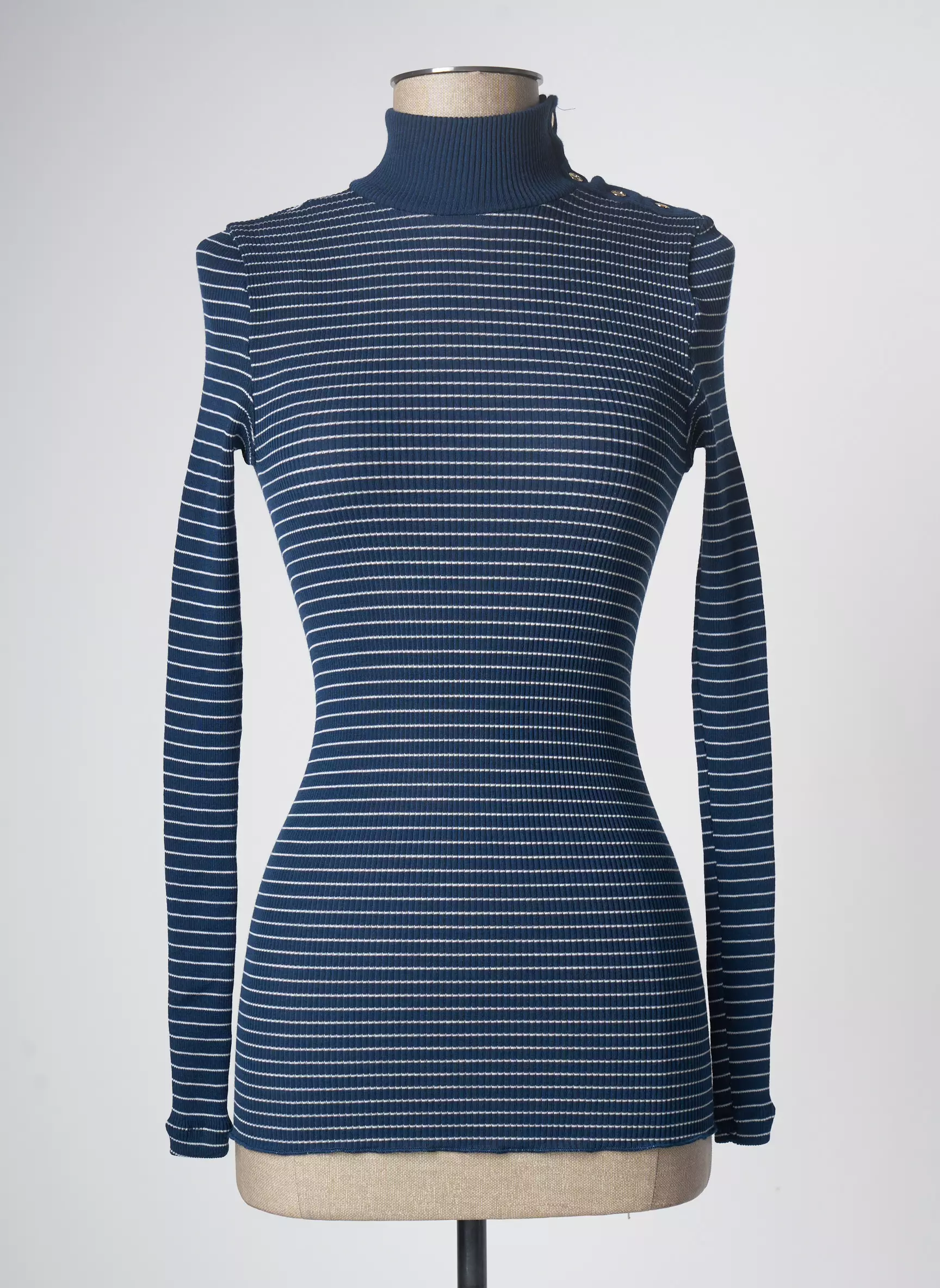 Lisanza Sous Pulls 1 Femme couleur bleu