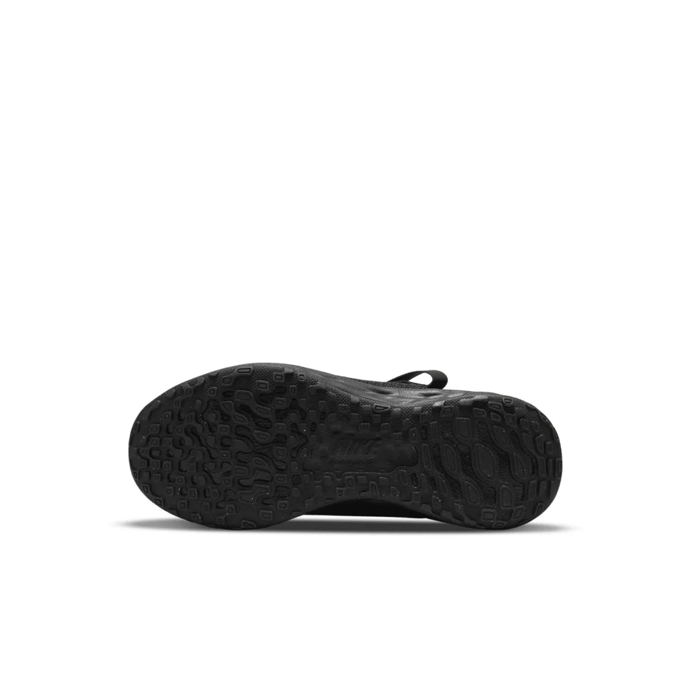 Nike Revolution 6 FlyEase DD1114-001 / schwarz