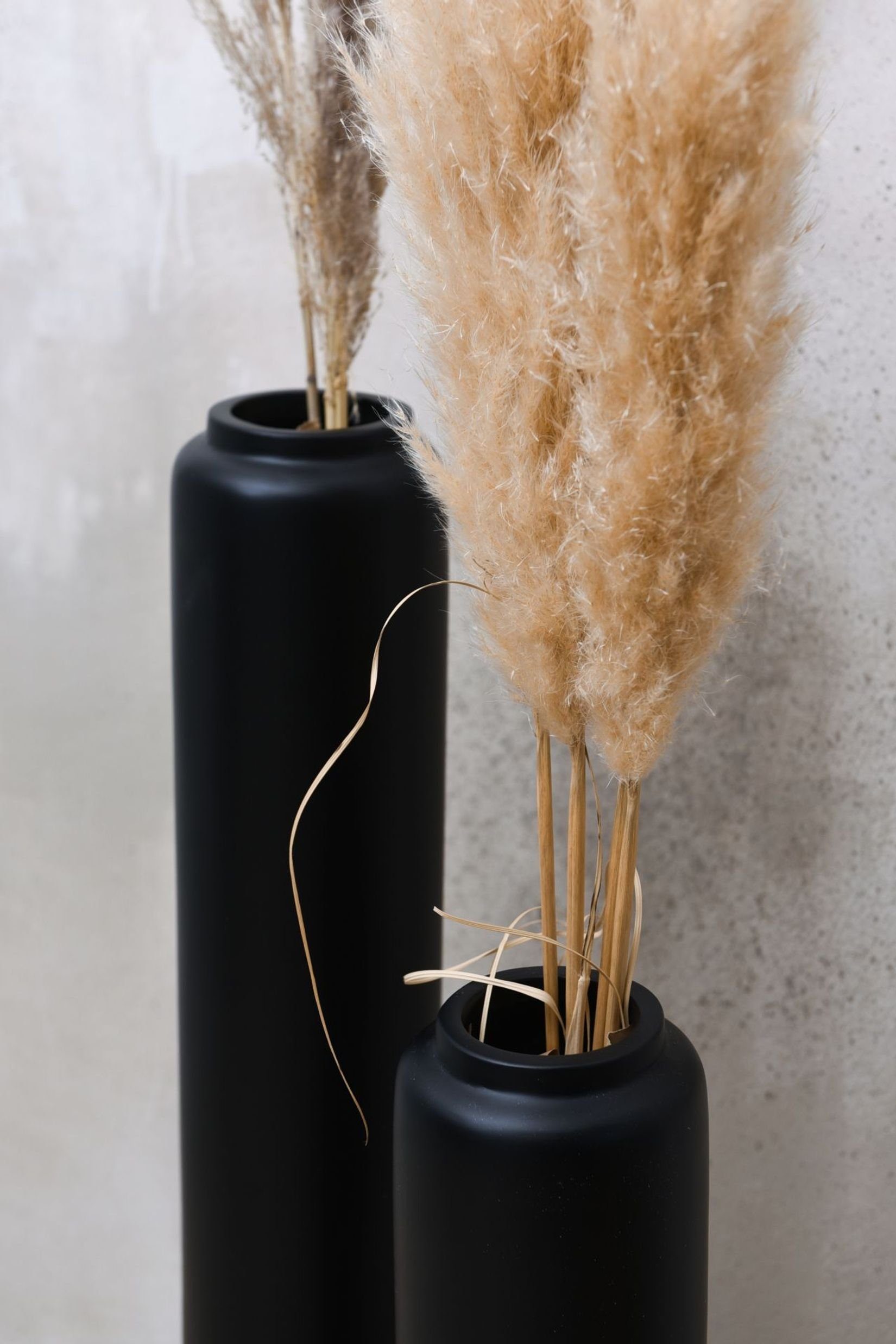 VIVANNO Bodenvase Bodenvase Fiberglas Schwarz Matt DIRETO - 80x10 cm