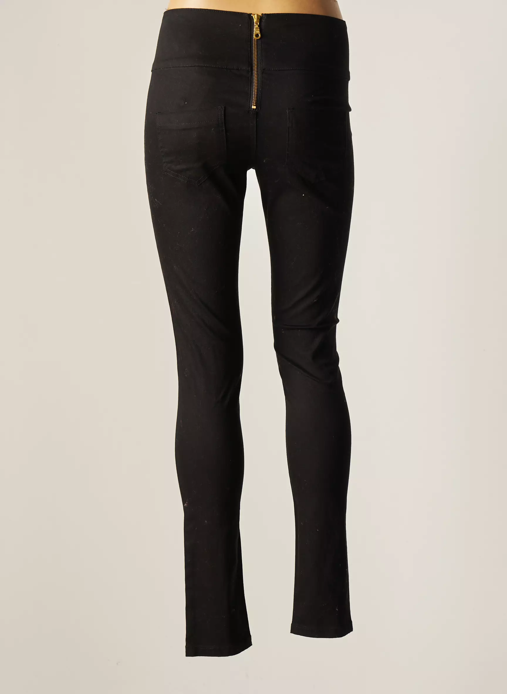 Pieces Pantalons Slim Femme couleur noir