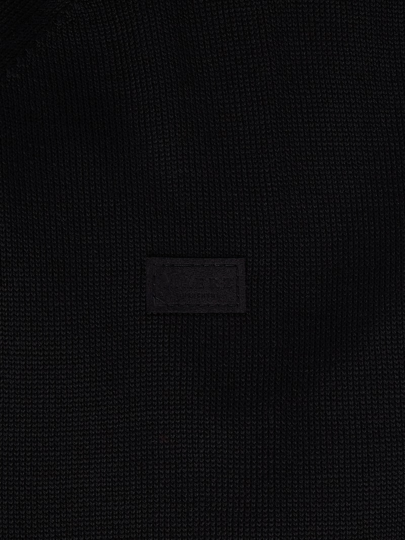 Strickpullover mit Rollkragen in schwarz