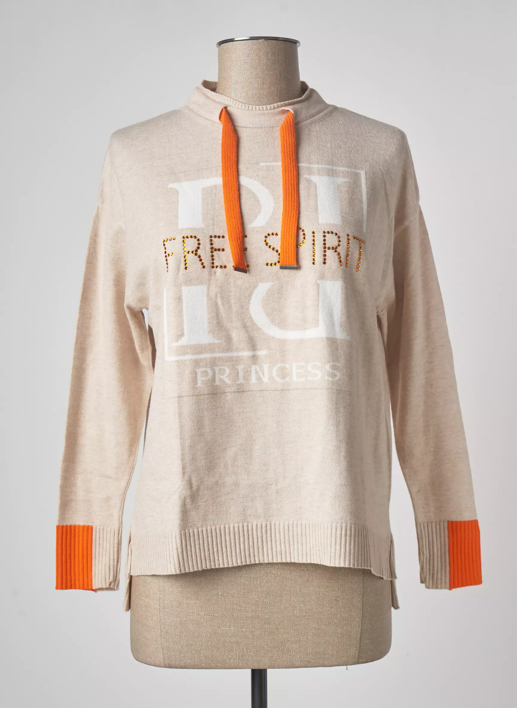 Pame Carrioni Pulls Femme couleur beige