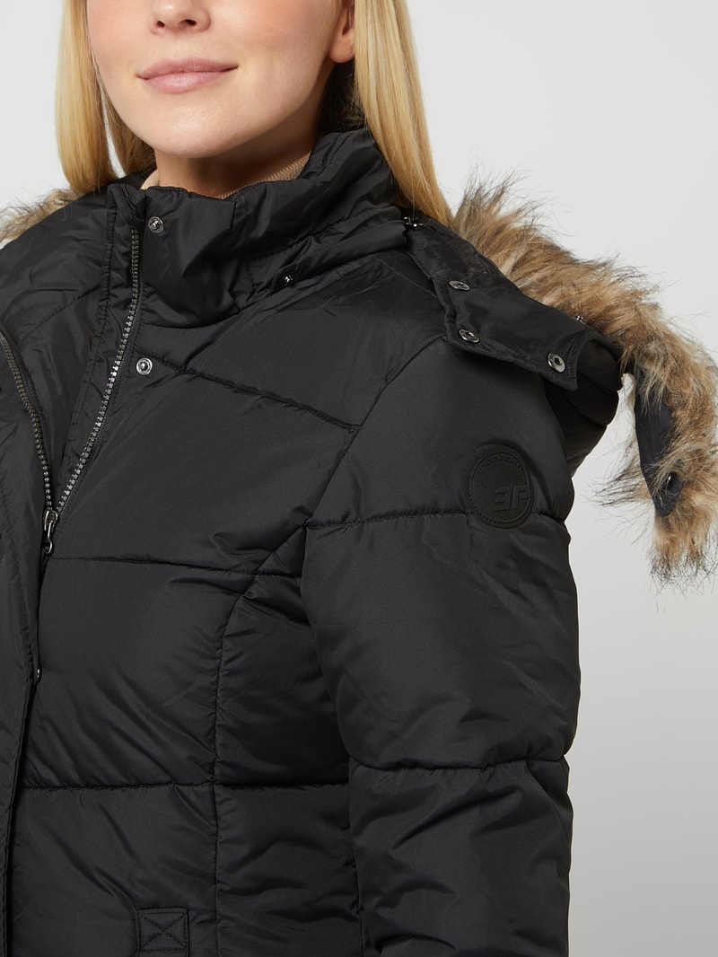 Steppjacke mit abnehmbarer Kapuze in schwarz