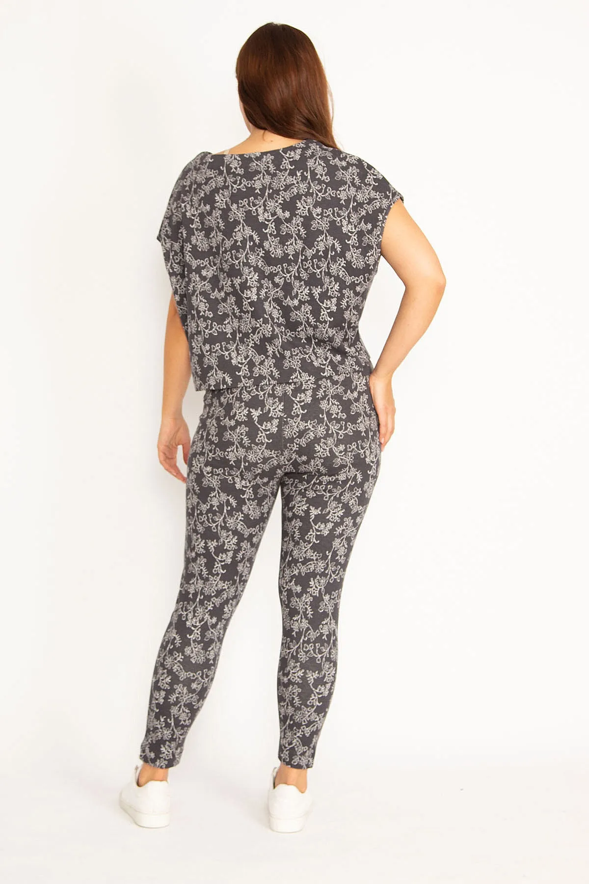 Şans  Großes Damen-Set mit Bluse und Hose aus geräucherter Bio-Baumwolle 65n34803