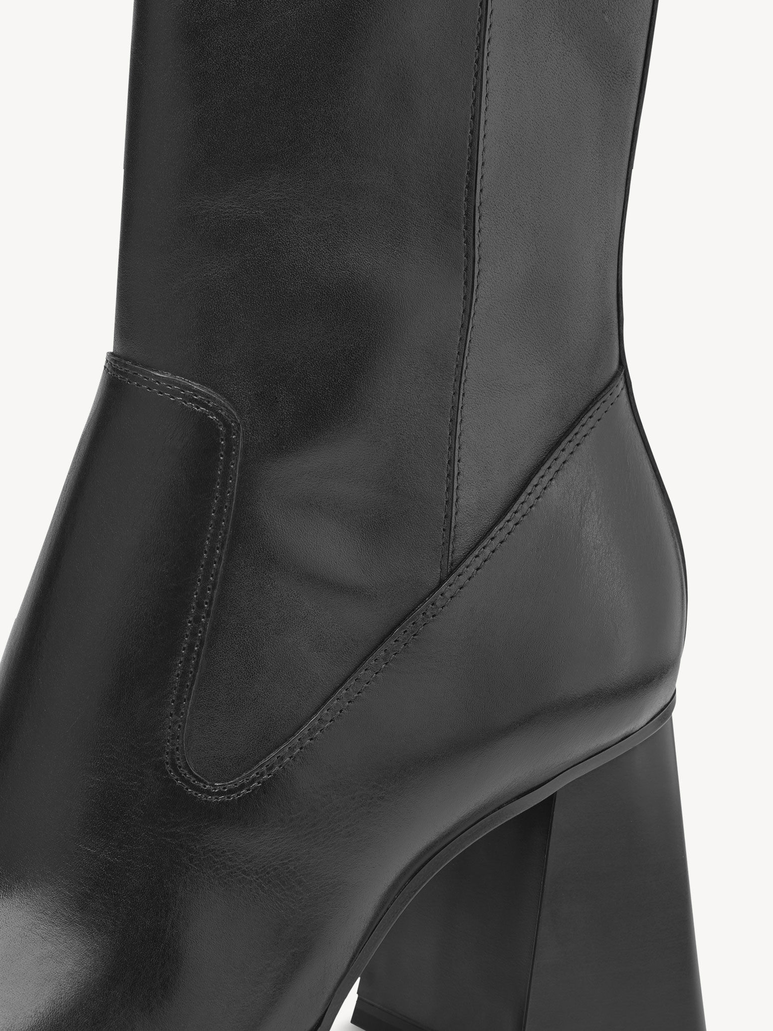 Bottine en cuir - noir