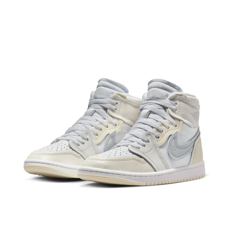 JORDAN Wmns Air Jordan 1 MM High “Coconut Milk” white/pure platinum-sail-coconut