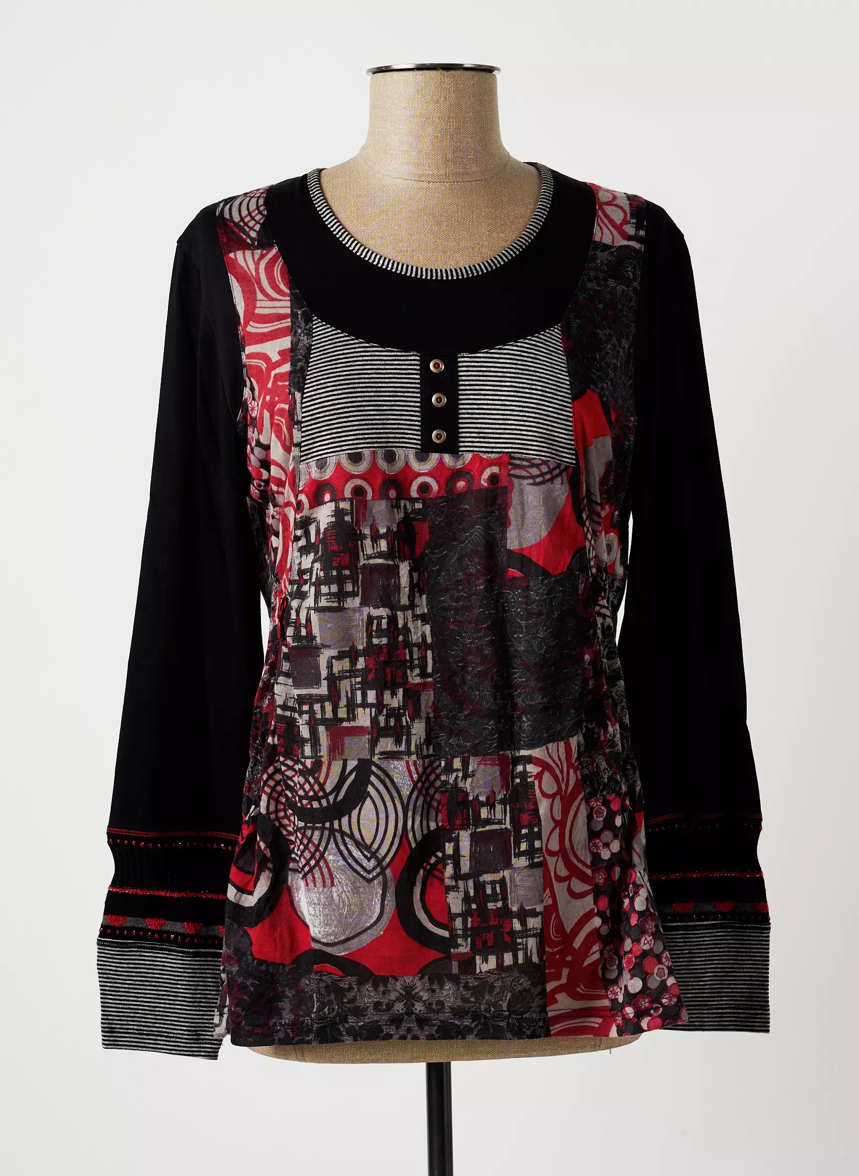 Guy Dubouis Tshirts Femme couleur noir