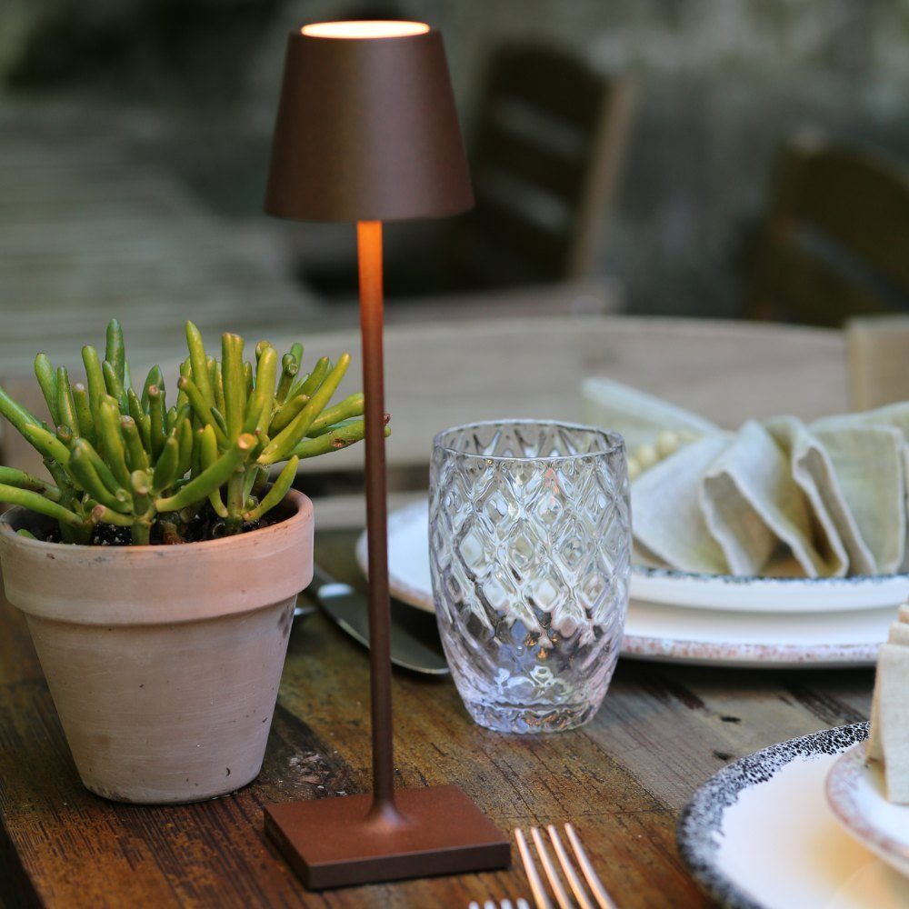 Zafferano LED Tischleuchte LED Akku Tischleuchte Poldina Micro in Rostfarbig 1,8W 142lm IP65, keine Angabe, Leuchtmittel enthalten: Ja, fest verbaut, LED, warmweiss, Tischleuchte, Nachttischlampe, Tischlampe