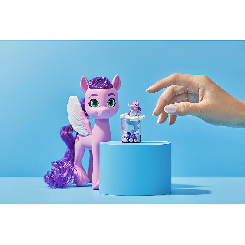 Zuru Toy mini brands Surprise