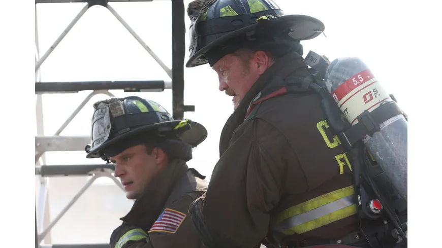 Chicago Fire - Staffel 10  [5 DVDs]