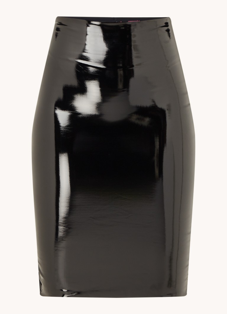 Commando pencil skirt with patent finish and slit