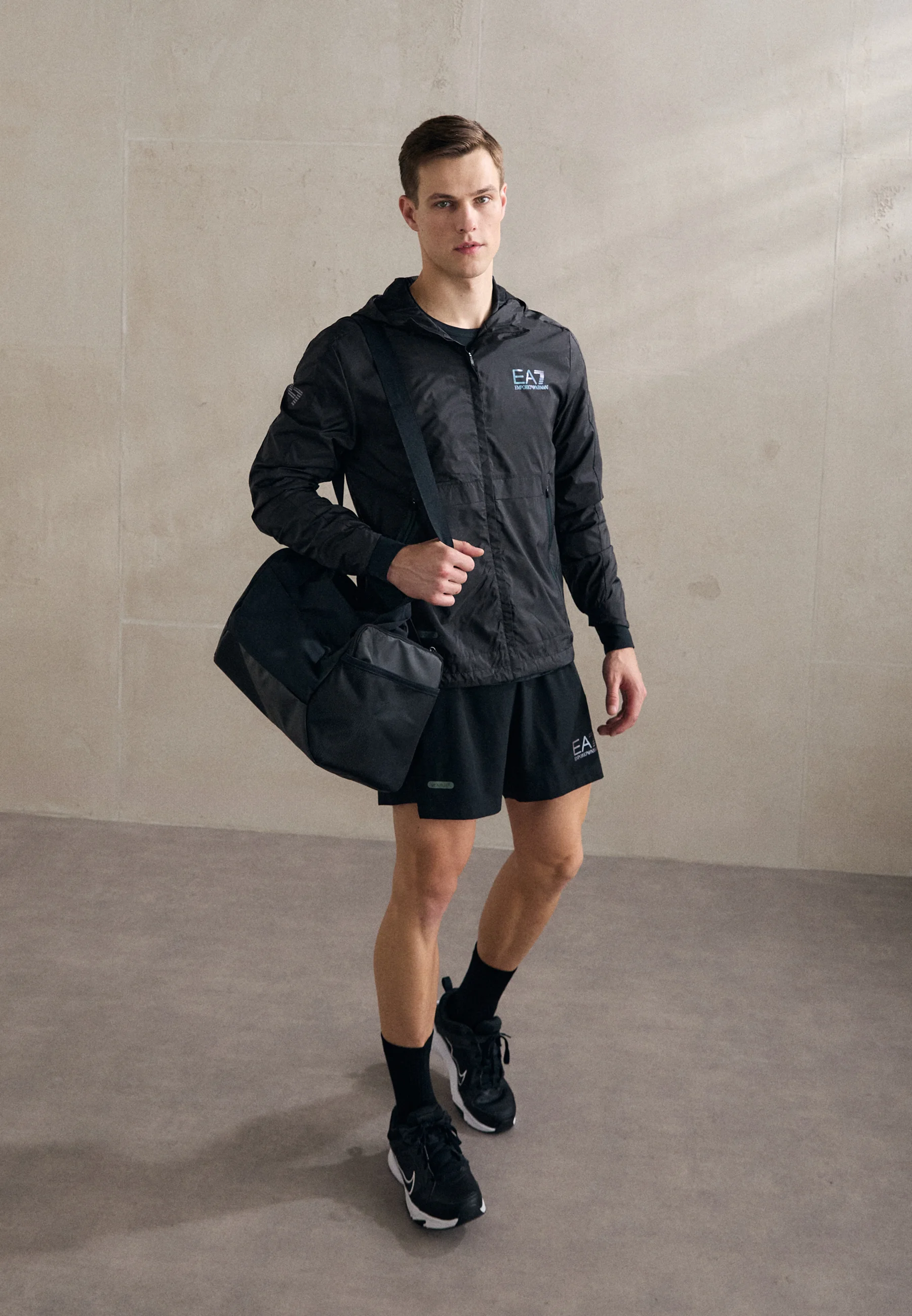 EA7 Emporio Armani VENTUS JACKET - Chaqueta de deporte