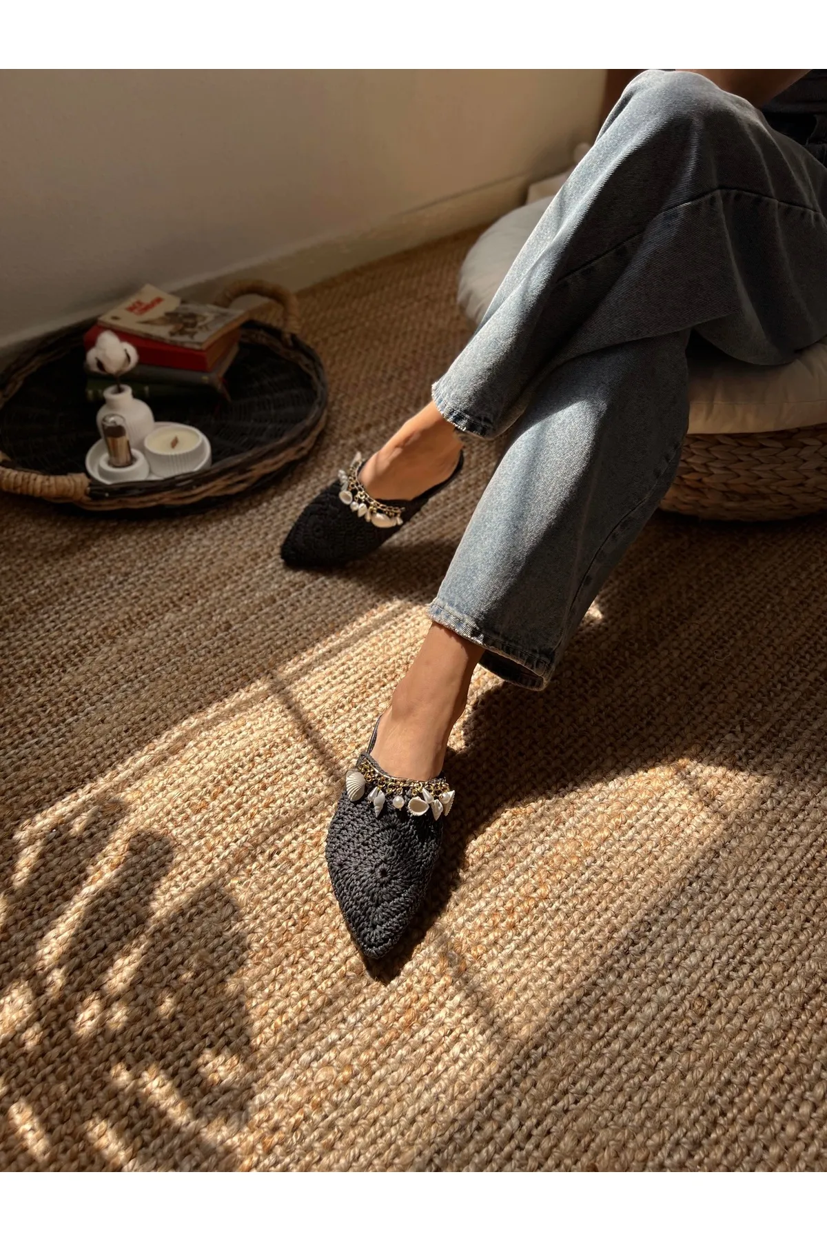 NİŞANTAŞI SHOES  Lisa Schwarze gestrickte Damenhausschuhe mit Muscheldetails